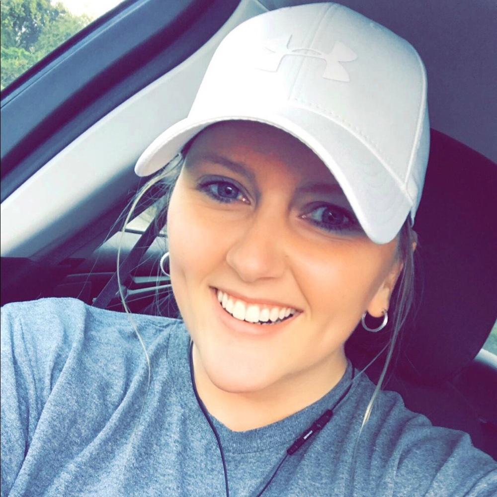 Meet your Posher, Allie